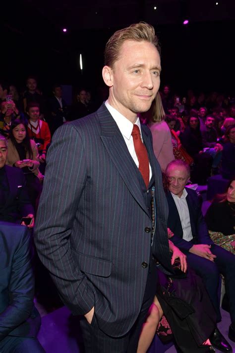 tom hiddleston gucci|Tom Hiddleston’s Front Row Fashion at Gucci Fall 2017 .